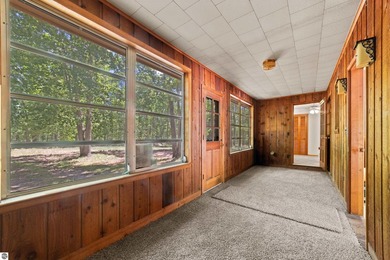 This well maintained 2 bedroom, 2 bathroom home offers 1,100 - photo 19