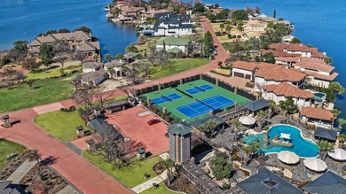 Tucked within the gates of Horseshoe Bay's most prestigious - photo 26