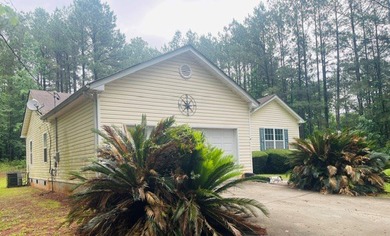 Welcome to 202 Landing Lane! Nestled on a private wooded lot - photo 29