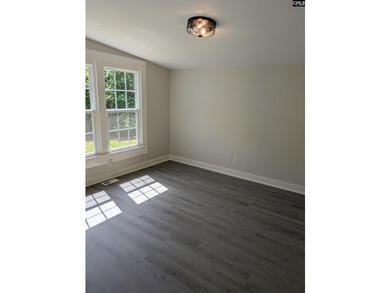 Charming 1890 Historic Home on 2.75 Acres - Modern Comfort Meets - photo 31
