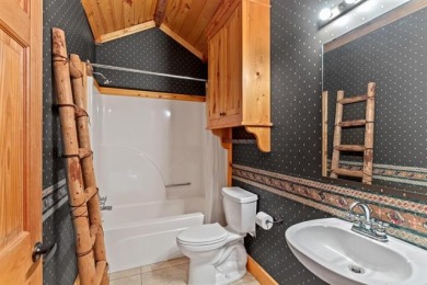 Custom Log Home - photo 21