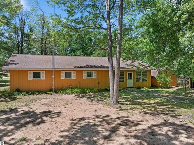 This well maintained 2 bedroom, 2 bathroom home offers 1,100 - photo 43