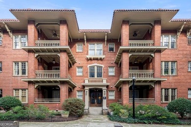 Lake Clara Meer Condo For Sale in Atlanta Georgia