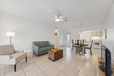 Welcome to this absolutely immaculate, furnished 1 bedroom 1 1/2 - photo 15