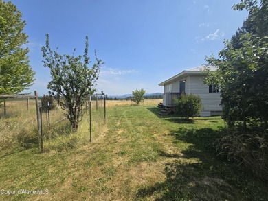 This rare find 3-bedroom home is centrally located and offers - photo 17