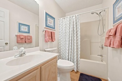 Welcome to this well-maintained 2-bedroom, 2-bathroom condo - photo 19