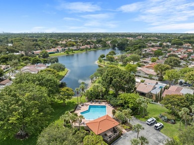 Welcome to refined living in this impeccably upgraded 3-bedroom - photo 33