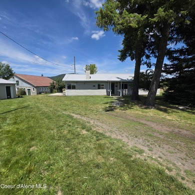 This rare find 3-bedroom home is centrally located and offers - photo 39