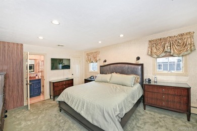 Welcome to this beautifully maintained 5 bedroom, 3 1/2 bath - photo 19