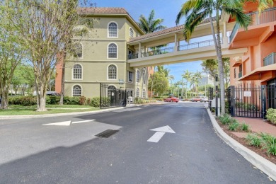 Lake Mangonia Condo For Sale in West Palm Beach Florida