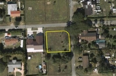 Best priced duplex/SFH corner opportunity in Inlikita Sec A. On - photo 1