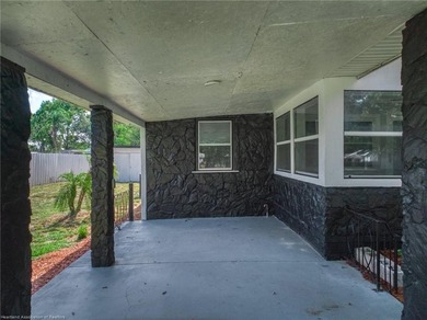 Discover this absolutely charming three-bedroom, two-bathroom - photo 46