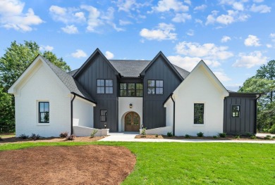 Lake Home For Sale in Eatonton, Georgia