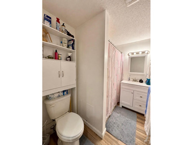 Enjoy the ease of low-maintenance living in the desirable - photo 9