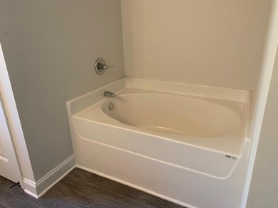 New construction 4b5/2.5ba one level home in High Point - photo 14