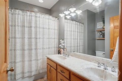 Welcome to 720 Old Dixie Hwy S, a stunning 5,847 sq ft rustic - photo 22