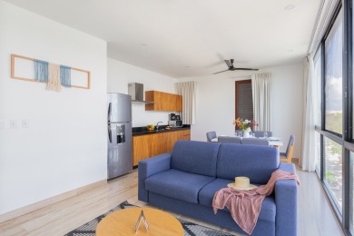 Experience comfortable living in this 4-bedroom, 4-bathroom - photo 7