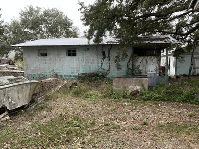 Prime Commercial and a Fantastic Opportunity to own a little - photo 9