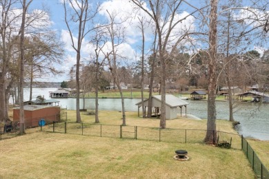 NP 111 Lake Cherokee - Fabulous North Side Location - photo 10