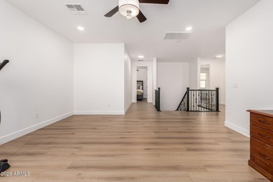 Seller Motivated!!! Home in the Verrado Heritage District that - photo 20