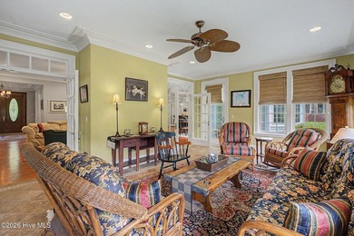 Luxury at its finest! Exquisite home with all the bells and - photo 21