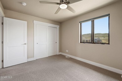 Set on a quiet cul-de-sac in Coyote Creek, Tabernash, this - photo 23