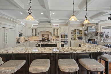 Luxury at its finest! Exquisite home with all the bells and - photo 25