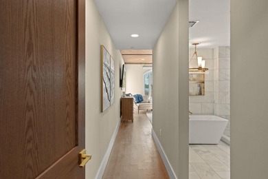 A Rare Bayfront Residence ***4 Bedroom 4 Bath with a Private - photo 29