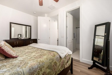 Seller Motivated!!! Home in the Verrado Heritage District that - photo 33