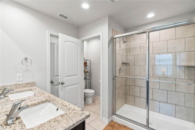 Welcome to easy living at 7629 Shadow Rider Lane! This - photo 11