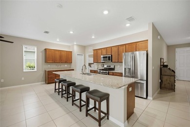 Welcome to this beautifully maintained 3-bedroom, 2-bath home - photo 11