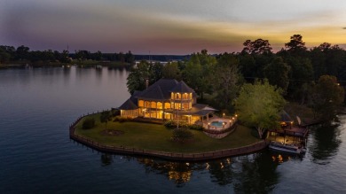Luxury Lakefront Living - photo 1