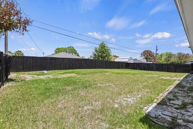 Beautiful CBS single-family home built in 2022, featuring 4 - photo 39