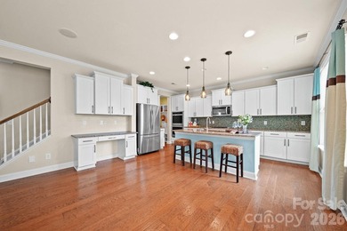 Welcome to this beautifully maintained home in the highly sought - photo 6