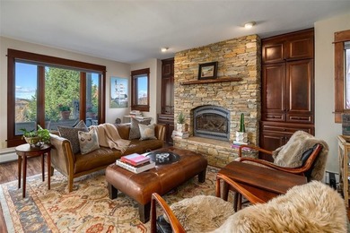 Overlooking the Rollingstone Ranch Golf Course, this Clubhouse - photo 1