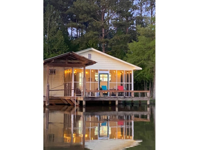 Lake Home For Sale in Pachuta, Mississippi