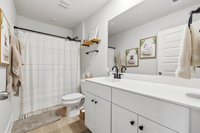 OPEN HOUSE ON 7/12 @11AM-1 PM. Welcome home to this stunning - photo 26