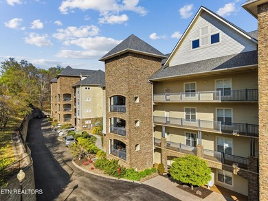 Welcome to easy lakefront living in the highly sought-after - photo 27