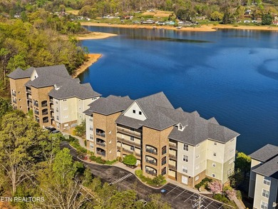 Welcome to easy lakefront living in the highly sought-after - photo 28