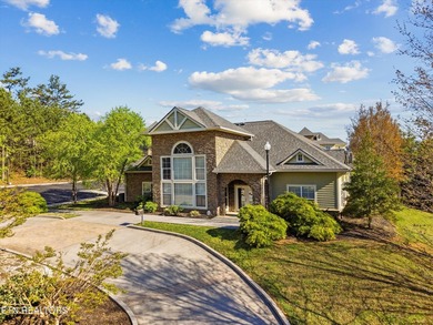 Welcome to easy lakefront living in the highly sought-after - photo 31