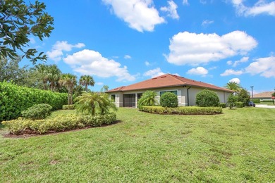 Stunning 4 bedroom/ 3.5 bath on .42 acres in the gated community - photo 46