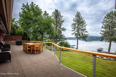 Enjoy waterfront living in this inviting 3,276 sq. ft. home - photo 15