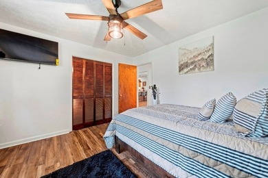 This beautiful 3-bedroom, 2-bathroom home combines classic charm - photo 23