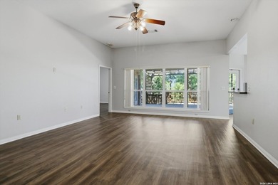 Welcome to this beautifully updated handicap-accessible - photo 5