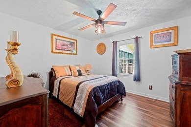 This beautiful 3-bedroom, 2-bathroom home combines classic charm - photo 26