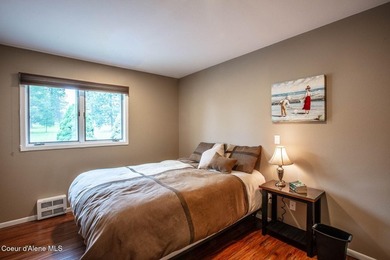 Enjoy waterfront living in this inviting 3,276 sq. ft. home - photo 30