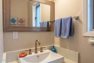 Enjoy waterfront living in this inviting 3,276 sq. ft. home - photo 34