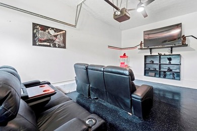 This beautiful 3-bedroom, 2-bathroom home combines classic charm - photo 34