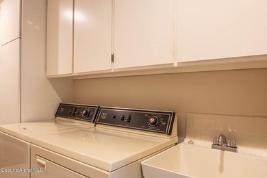 Enjoy waterfront living in this inviting 3,276 sq. ft. home - photo 36