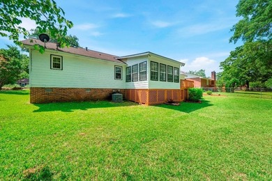 This beautiful 3-bedroom, 2-bathroom home combines classic charm - photo 39